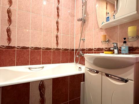 квартира по адресу Червоной Калины просп. (Владимира Маяковского), 15-В