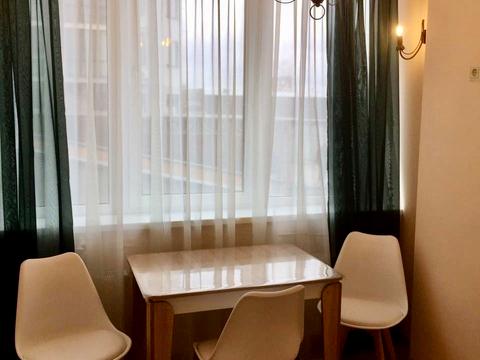 квартира за адресою Полковника Гуляєва просп. (Маршала Жукова), 111