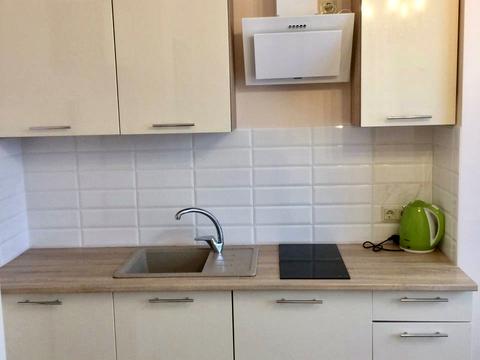 квартира за адресою Полковника Гуляєва просп. (Маршала Жукова), 111