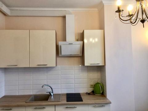 квартира за адресою Полковника Гуляєва просп. (Маршала Жукова), 111