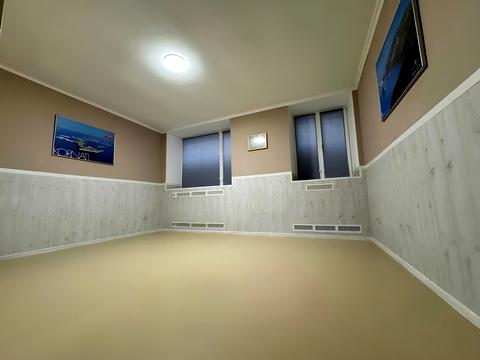 комерційна за адресою Зоологічна вул., 4-А