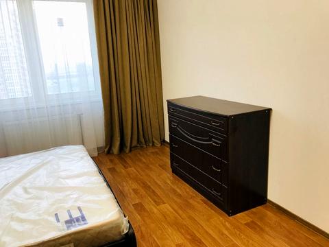 квартира за адресою Софії Русової вул., 7-А