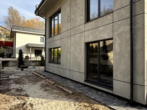 будинок за адресою Вишнева вул.