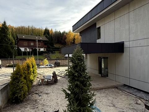 будинок за адресою Вишнева вул.