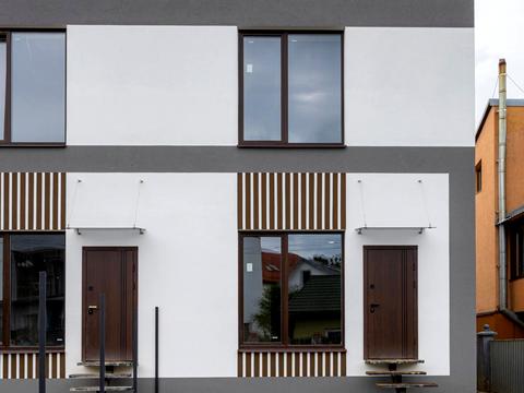 будинок за адресою Весняна вул., 1