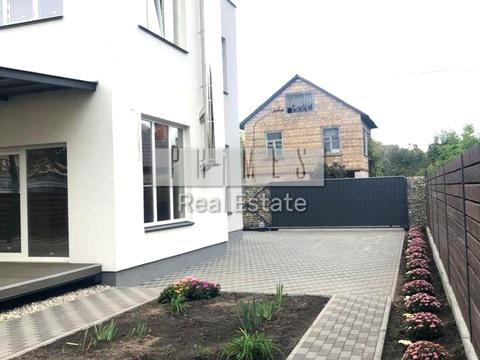 будинок за адресою садова, 1