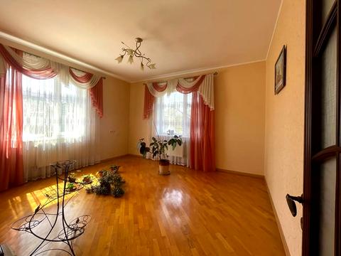 будинок за адресою Незалежності, 61