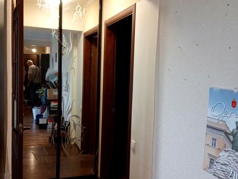 квартира за адресою Князя Володимира Великого просп., 77