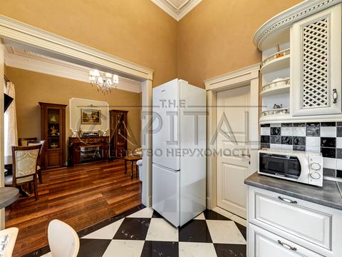 квартира за адресою Івана Франка вул., 38