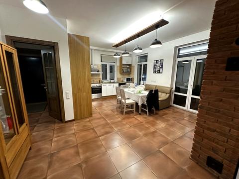 дом по адресу Медова