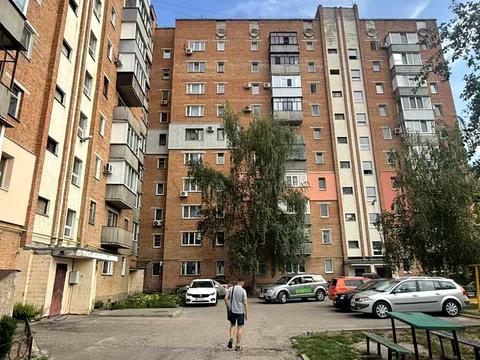 квартира за адресою Свято-Макаріївський пров. (Комісарівський), 12