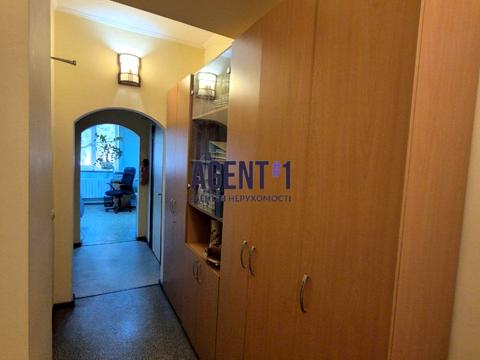 коммерческая по адресу Леси Украинки ул., 19