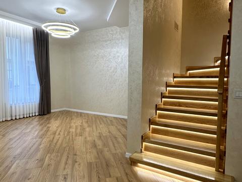 будинок за адресою Зарічанська вул.