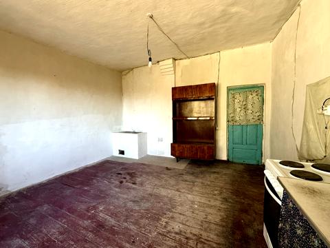 дом по адресу с. Погребы, Лесі Українки, 7