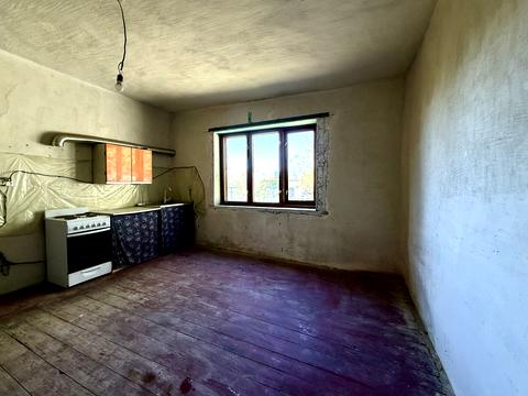 дом по адресу с. Погребы, Лесі Українки, 7