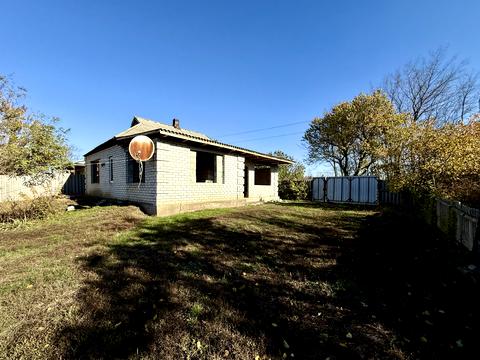 дом по адресу с. Погребы, Лесі Українки, 7