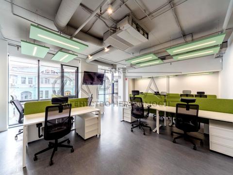 комерційна за адресою Паньківська вул., 14