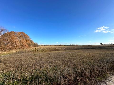 участок по адресу 