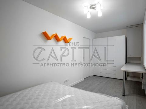 квартира за адресою Василя Тютюнника вул. (Анрі Барбюса), 11