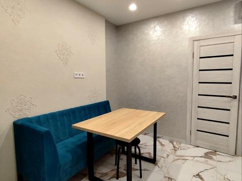 квартира за адресою Сім'ї Стешенків вул. (Тимофія Строкача), 9