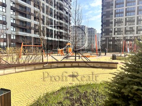 квартира за адресою Олександра Олеся вул., 9-А