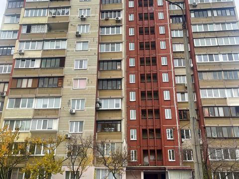 квартира по адресу Драгоманова ул., 20-А