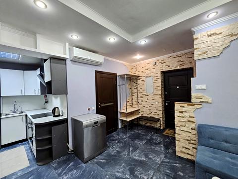 квартира за адресою Київ, В'ячеслава Чорновола вул., 27