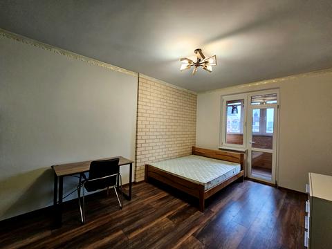 квартира за адресою Київ, В'ячеслава Чорновола вул., 27