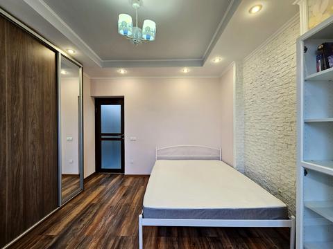 квартира за адресою Київ, В'ячеслава Чорновола вул., 27