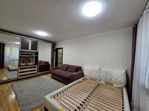 квартира за адресою Дмитра Луценка вул. (Крейсера "Аврора"), 5