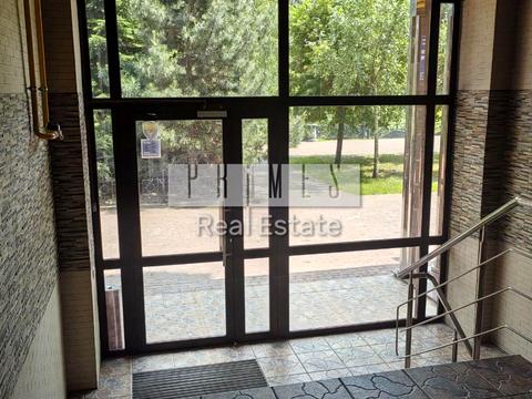 комерційна за адресою Оболонська набережна вул., 19