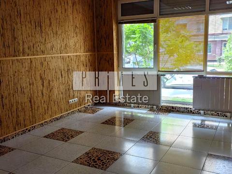 комерційна за адресою Оболонська набережна вул., 19