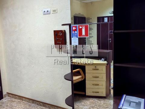 комерційна за адресою Оболонська набережна вул., 19