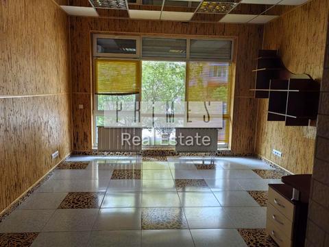 комерційна за адресою Оболонська набережна вул., 19