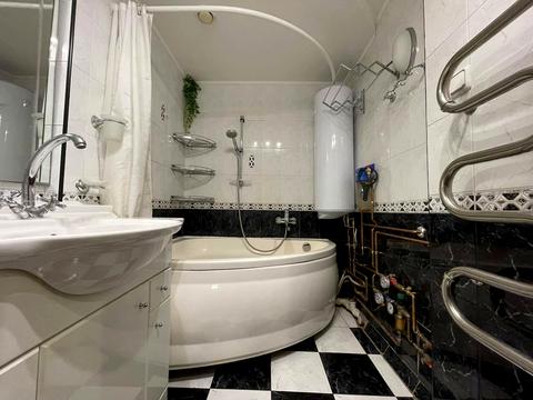 квартира за адресою Київ, Героїв Дніпра вул., 30