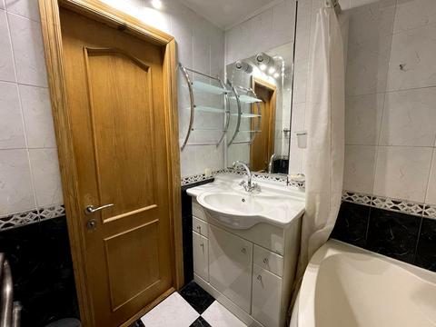 квартира за адресою Київ, Героїв Дніпра вул., 30