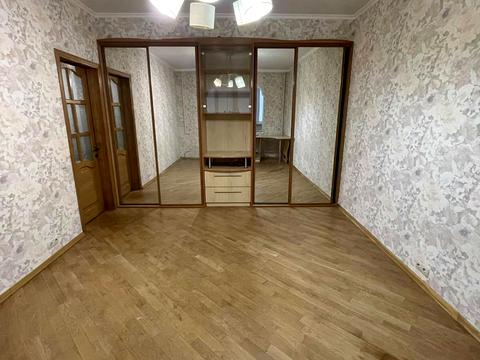 квартира за адресою Київ, Героїв Дніпра вул., 30