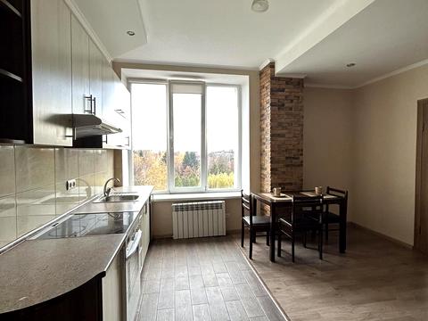 квартира за адресою Данила Галицького вул., 1