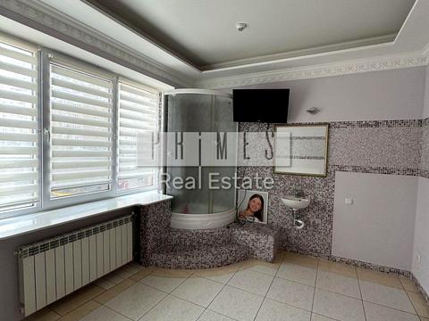 коммерческая по адресу Владимира Ивасюка просп. (Героїв Сталінграду), 4-А