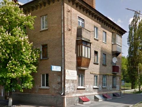 комерційна за адресою Академіка Вернадського бульв., 4