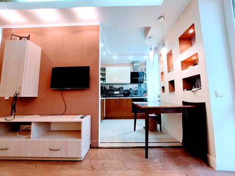 квартира за адресою Пилипа Козицького вул., 3