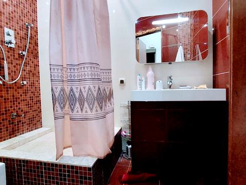 квартира за адресою Пилипа Козицького вул., 3