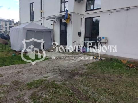 квартира за адресою Райдужна вул., 117/119