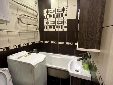 квартира по адресу Романа Шухевича ул. (Бабушкина), 8-12