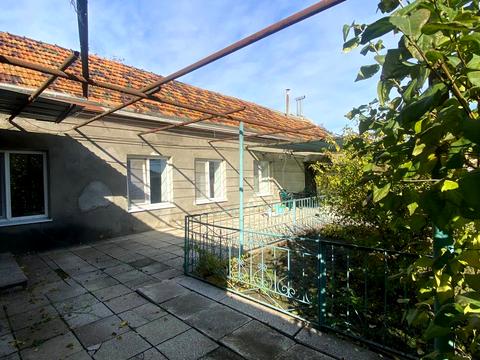 будинок за адресою Одеса, Крушельницького вул., 9