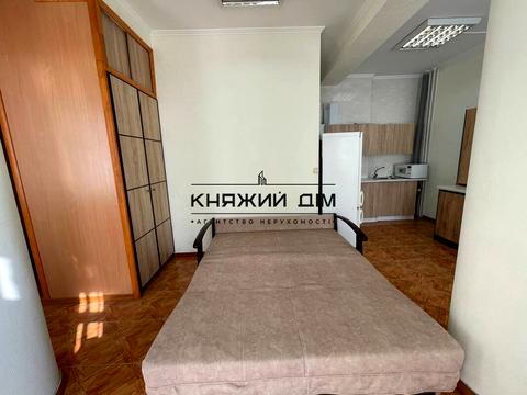 коммерческая по адресу Строителей ул., 30