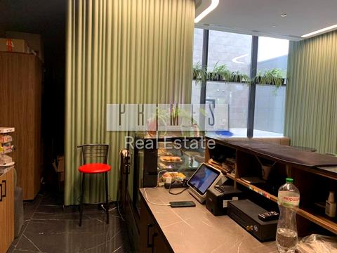 коммерческая по адресу Степана Бандеры просп. (Московський), 7