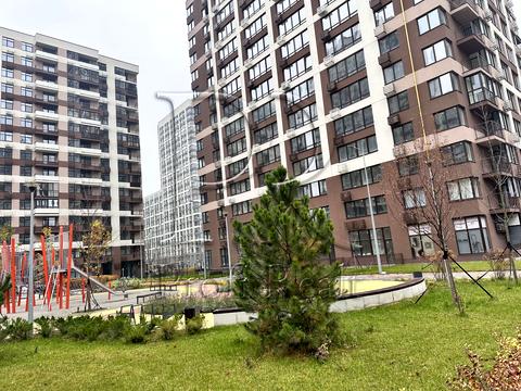 квартира за адресою Олександра Олеся вул., 9-А