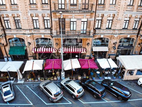 комерційна за адресою Басейна вул., 5-А