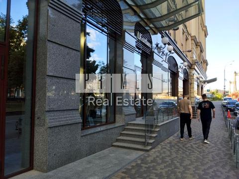 комерційна за адресою Набережно-Хрещатицька вул., 58